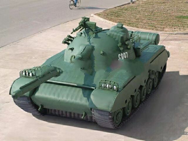 黄山充气坦克战车